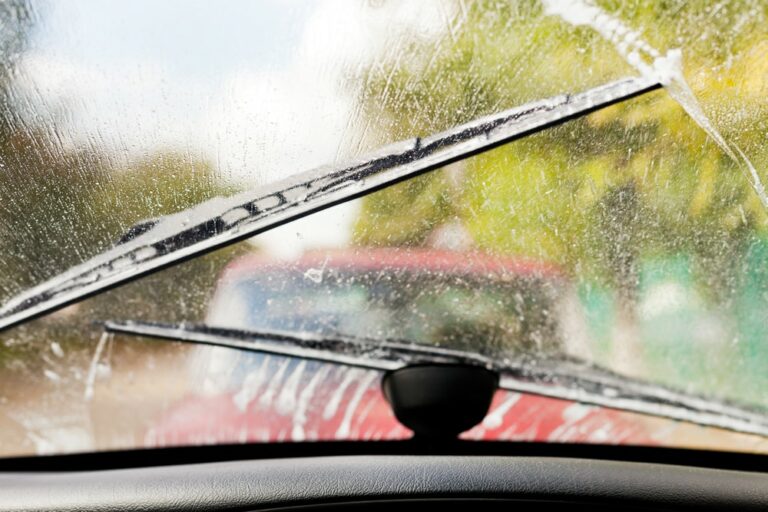 How to Keep Your Windshield Wipers Working Properly