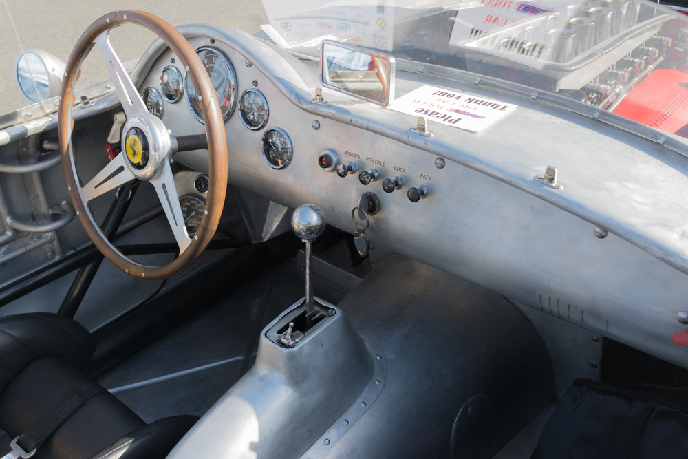 Ferrari 250 GT dashboard