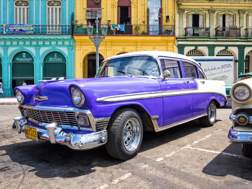 Classic Chevrolet parked in Old Havana