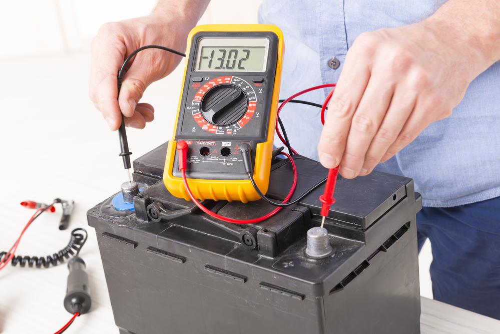 check-car-battery-before-long-drives-in-fall