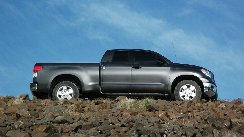 Camioneta gris
