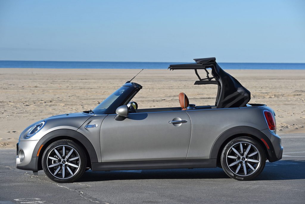 2016_Mini_Convertible_Cooper_S