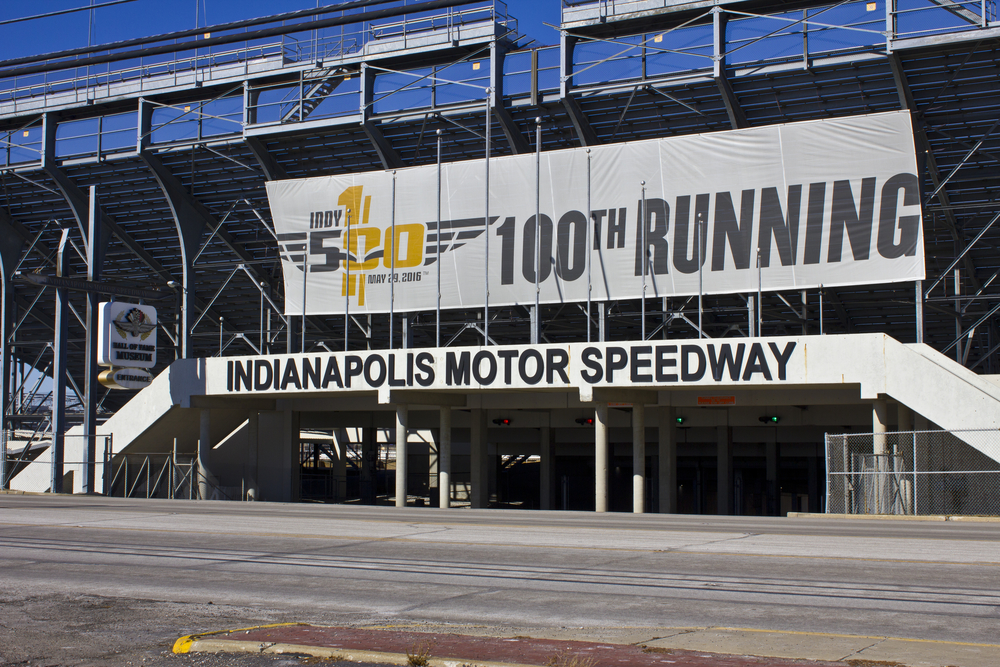 Indianápolis - Alrededor de febrero de 2016: Indianapolis Motor Speedway. IMS se prepara para la edición número 100 de las 500 Millas de Indianápolis.