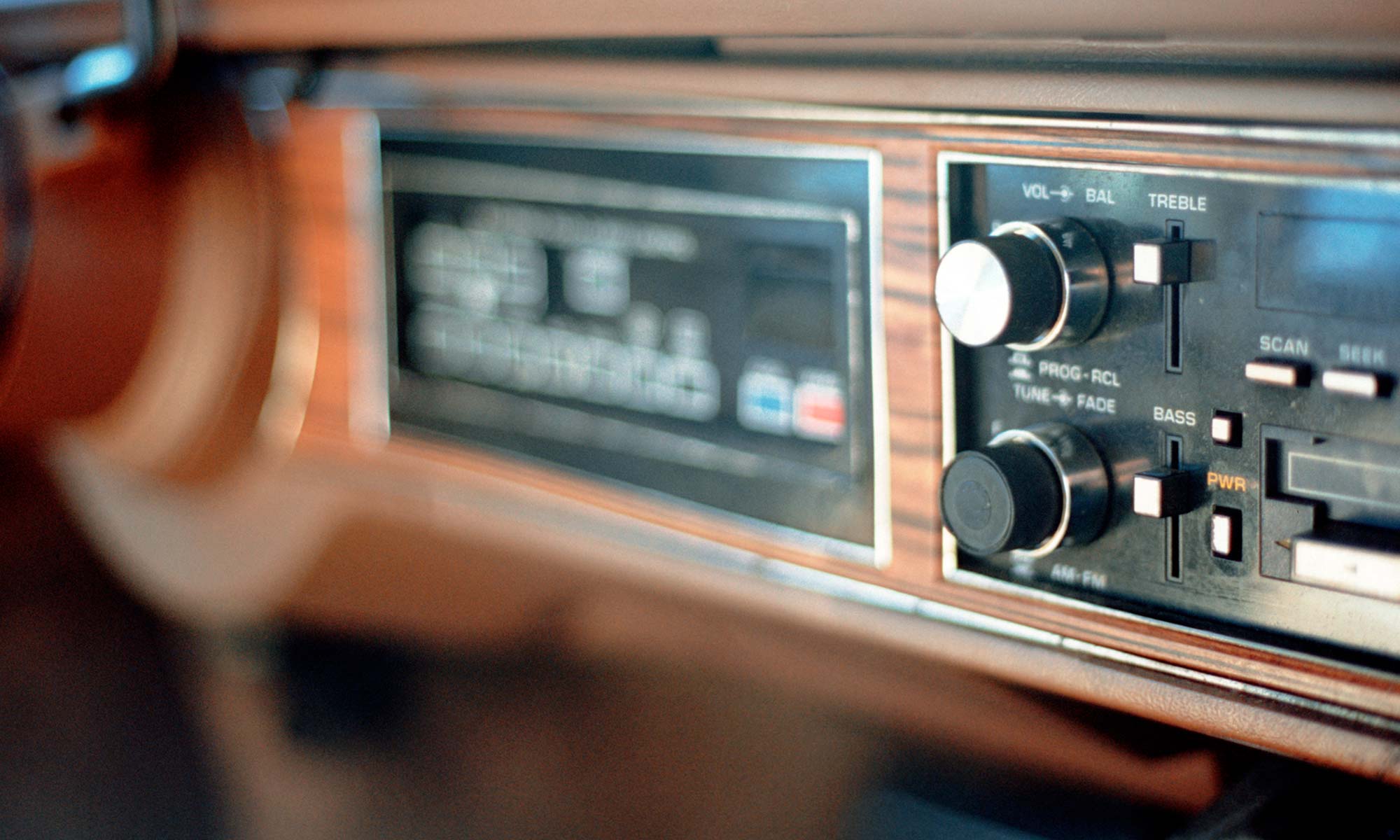 An old car stereo system.