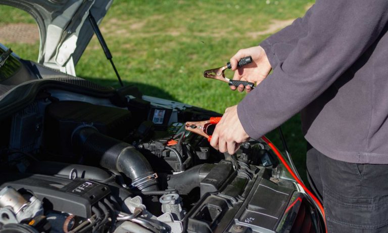 How to Jump Start a Car Battery