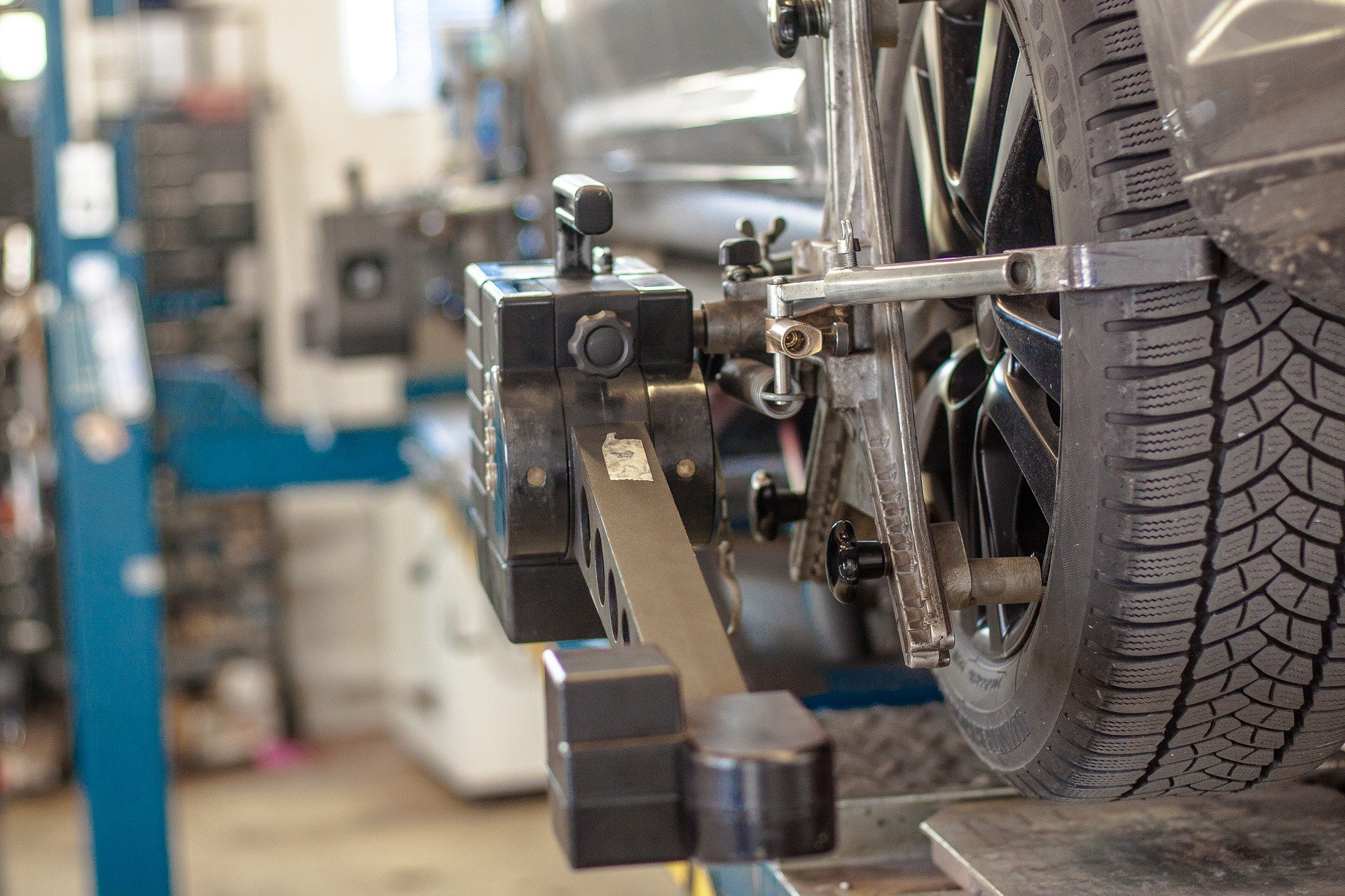 tire alignment check