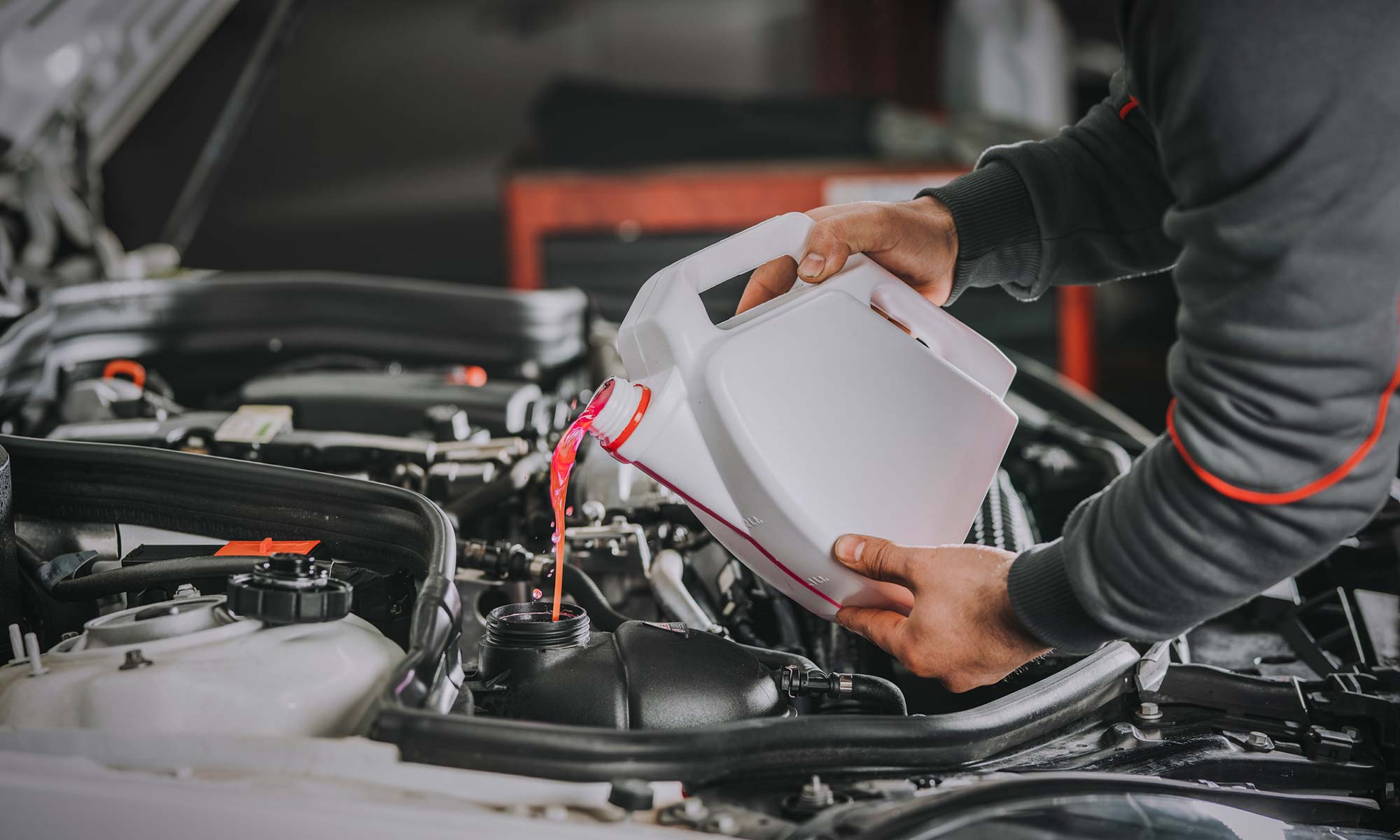 Auto Maintenance Repair: The Right Water To Antifreeze Ratio For