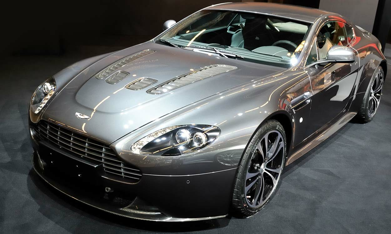 Aston Martin DBS