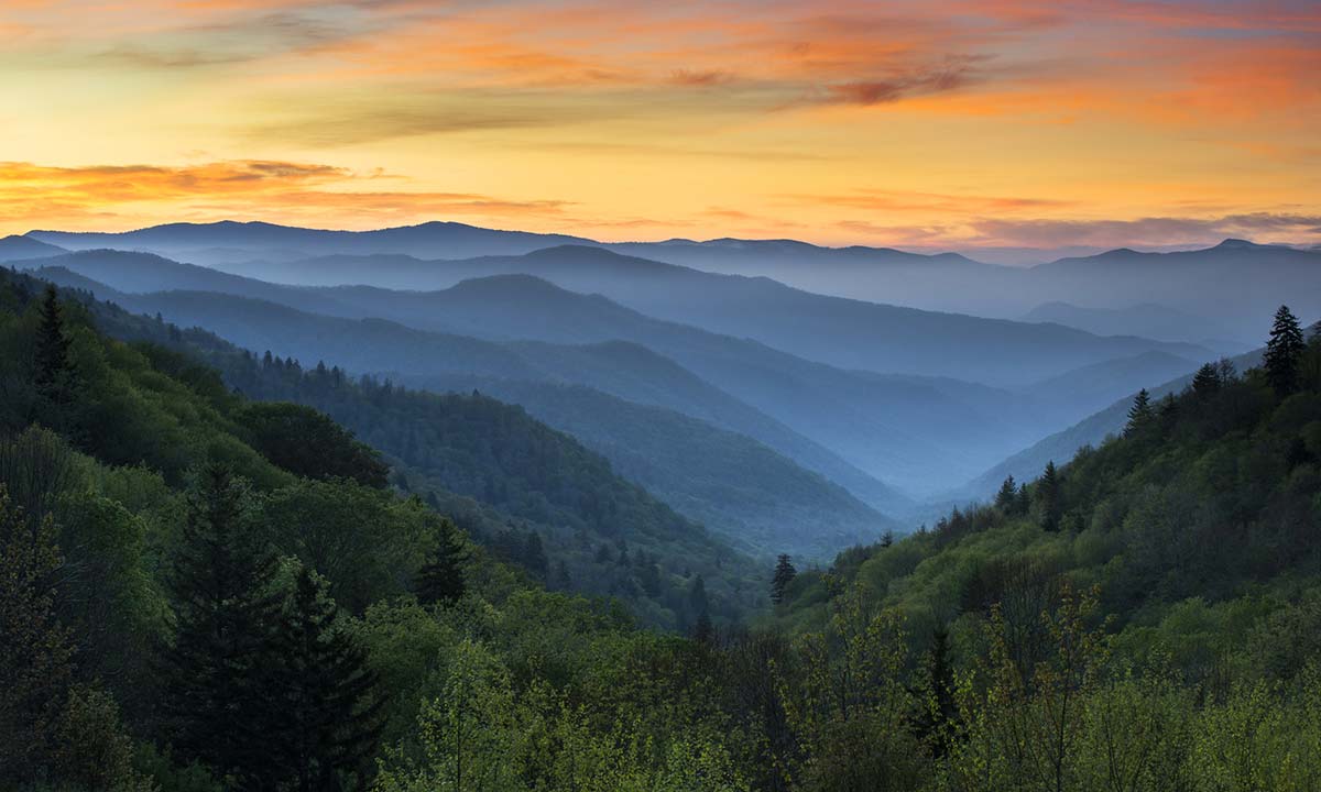 The sunrise of the Great Smoky Mountains National Park.