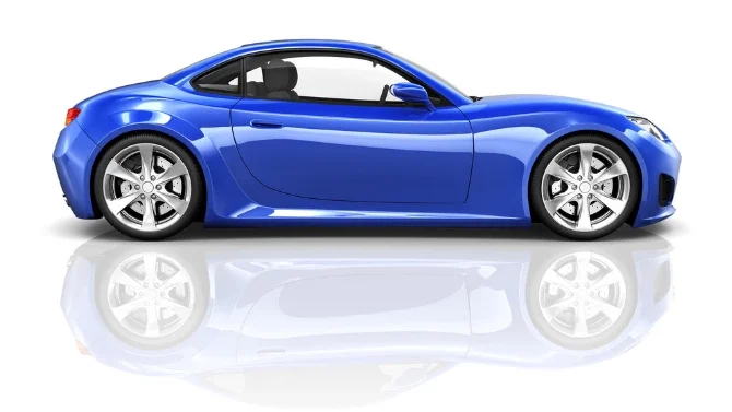 Un Mercedes-Benz GT coupé azul